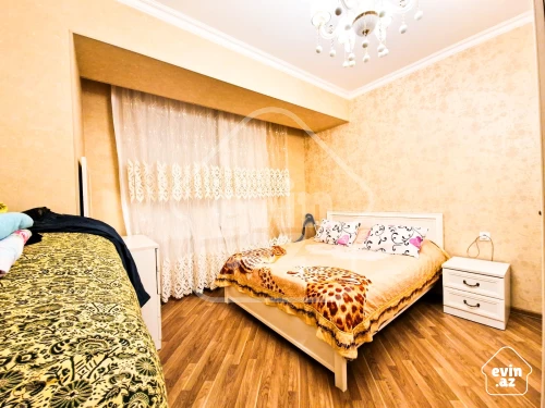 Satılır Yeni tikili
                                                96 m²,
                                                Qara Qarayev m/s  (3/18)