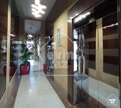 For sale New building
                                                100 m²,
                                                Inshaatchilar m/s  (24/30)