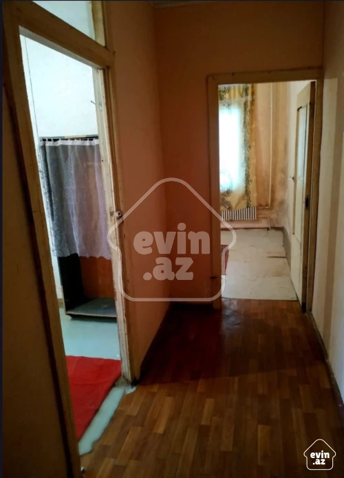 For sale Old building
                                                42 m²,
                                                Qarachukhur  (3/7)