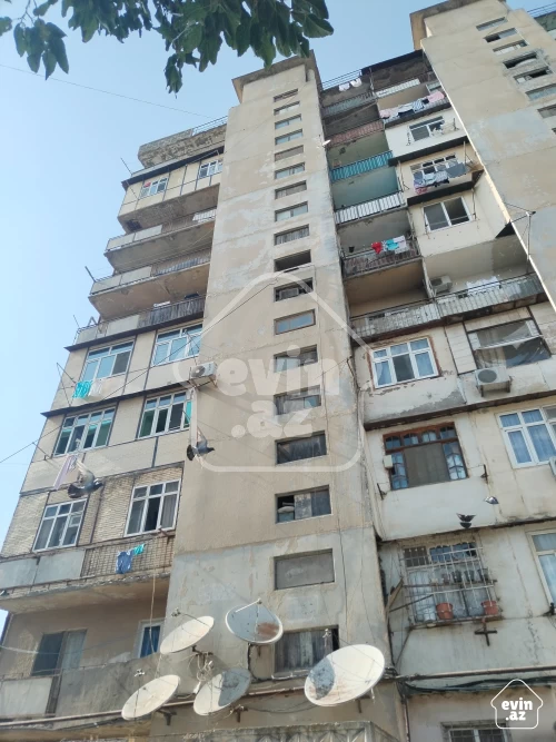 For sale Old building
                                                75 m²,
                                                Ahmedli m/s  (15/15)