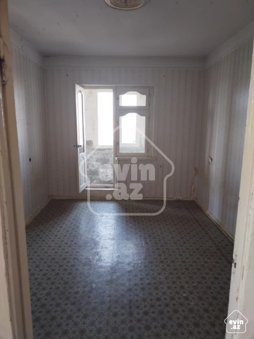 For sale Old building
                                                75 m²,
                                                Ahmedli m/s  (12/15)