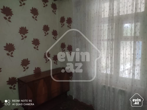 İcarə Ev/villa
                                                120 m²,
                                                Qaraçuxur  (16/18)