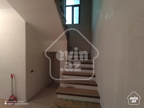 Satılır Ev/villa
                                                180 m²,
                                                Biləcəri  (17/53)
