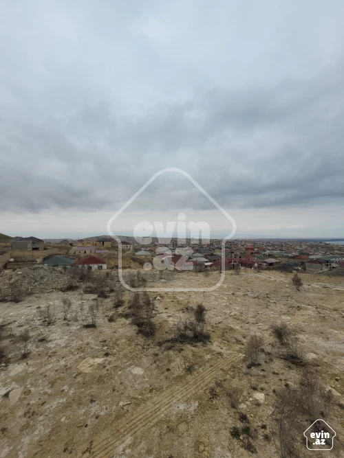 For sale Plot of land
                                                25,
                                                Geokmaly  (3/11)