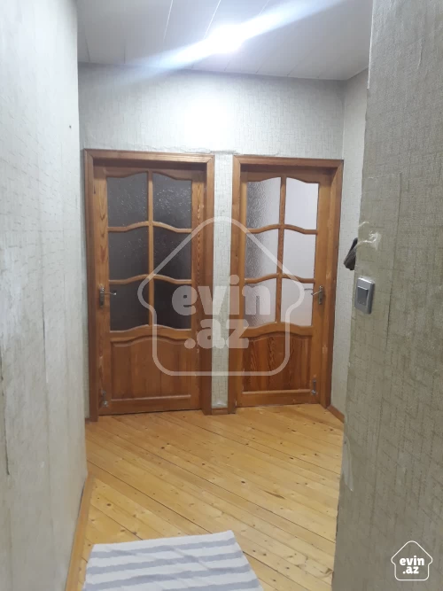 For sale Old building
                                                90 m²,
                                                Akhmedli  (12/19)