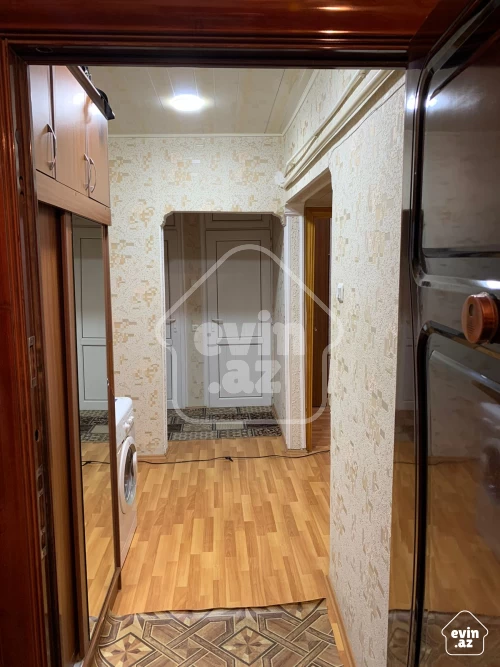 For sale Old building
                                                85 m²,
                                                Ahmedli m/s  (10/29)