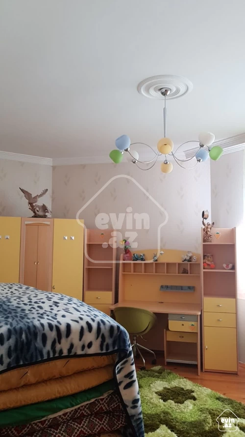 Satılır Ev/villa
                                                268 m²,
                                                Həzi Aslanov m/s  (18/19)