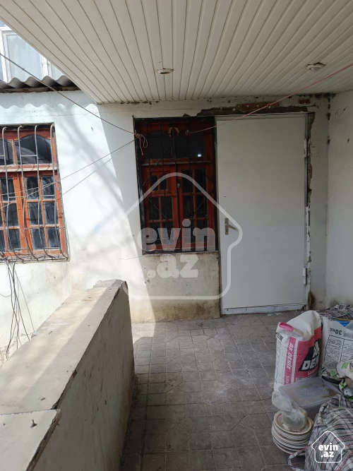 For sale Old building
                                                60 m²,
                                                Bina  (2/15)