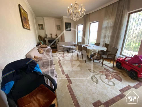 For sale House / villa
                                                250 m²,
                                                Bilajari  (3/30)
