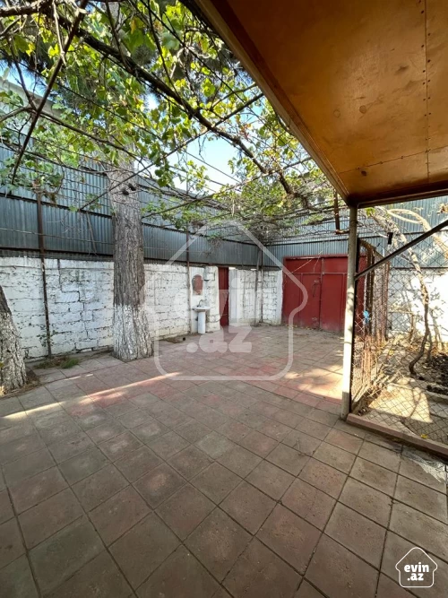 Satılır Bağ evi
                                                64 m²,
                                                Biləcəri  (11/32)