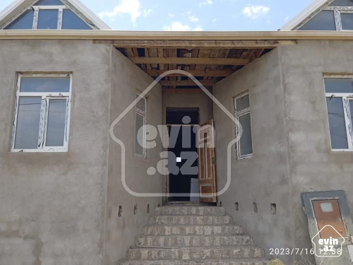 For sale House / villa
                                                130 m²,
                                                Surakhani  (3/4)