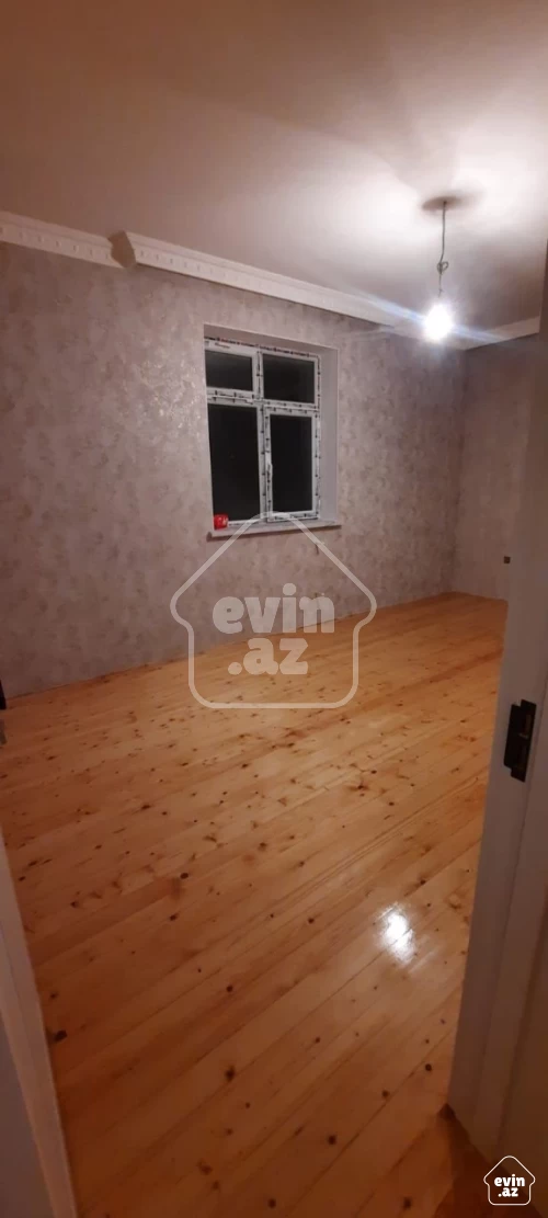 Satılır Ev/villa
                                                184 m²,
                                                Memar Əcəmi m/s  (28/30)