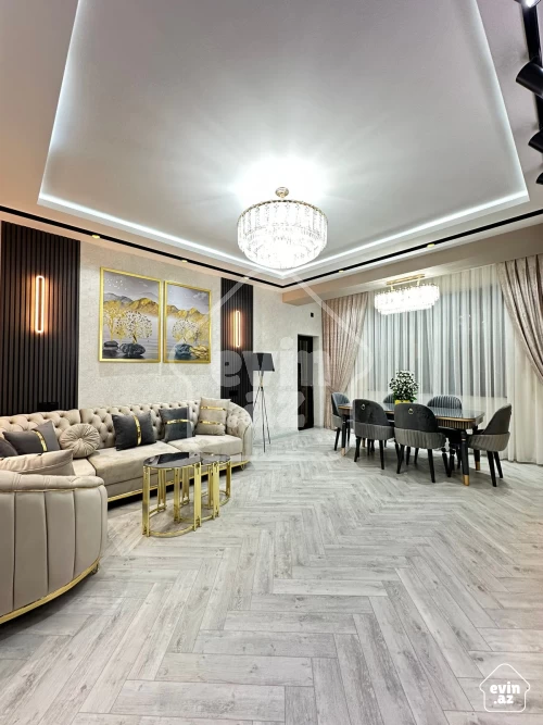 Satılır Yeni tikili
                                                138 m²,
                                                Neftçilər m/s  (3/20)