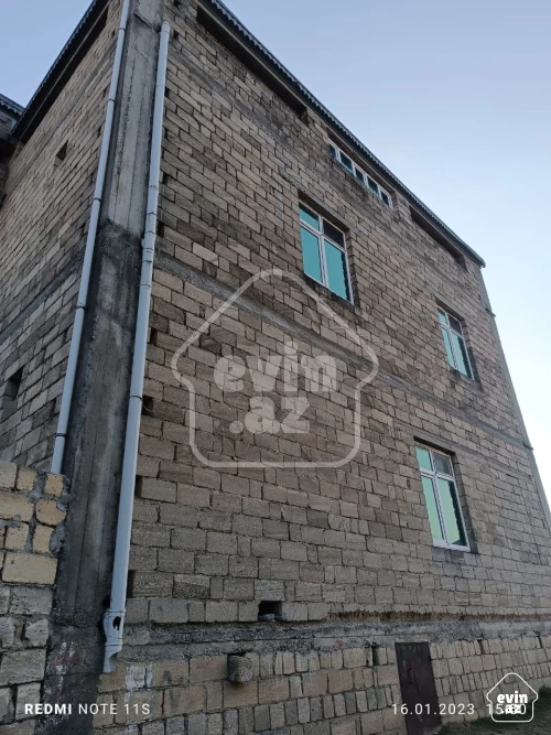 For sale House / villa
                                                338 m²,
                                                Sumgait ş.
 (7/10)