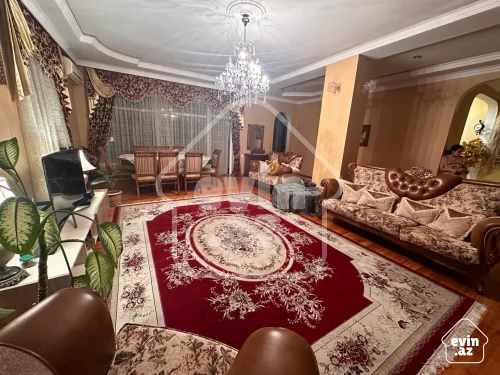 Rent House / villa
                                                150 m²,
                                                Bakikhanov  (16/24)