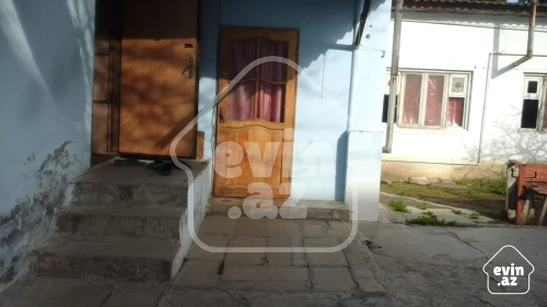 Satılır Ev/villa
                                                100 m²,
                                                Həzi Aslanov  (11/17)