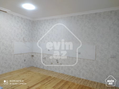 For sale House / villa
                                                200 m²,
                                                Buzovna  (3/15)
