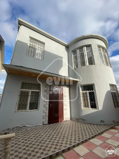 For sale House / villa
                                                220 m²,
                                                Mardakan  (23/24)