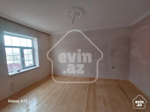 Satılır Ev/villa
                                                80 m²,
                                                Binə  (7/10)