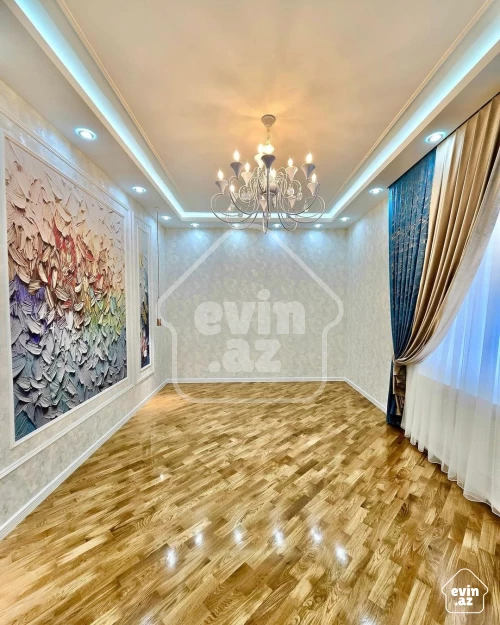 For sale New building
                                                136 m²,
                                                Gara Garayev m/s  (9/13)