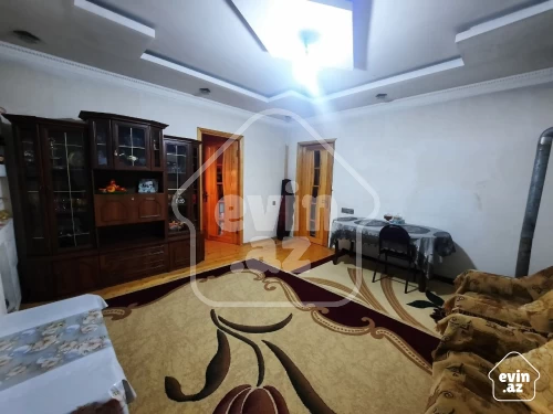 For sale House / villa
                                                210 m²,
                                                Khojahasan  (10/21)