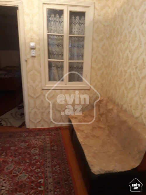 Rent Old building
                                                50 m²,
                                                Bayil  (3/8)