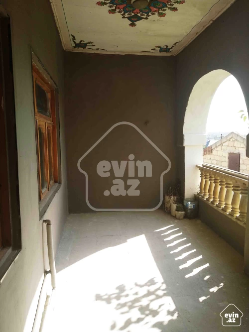 İcarə Ev/villa
                                                120 m²,
                                                Bakıxanov  (9/16)