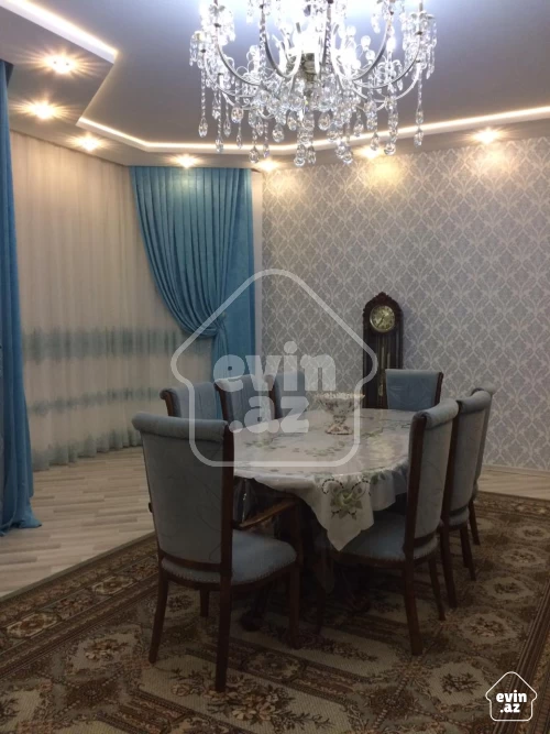 For sale House / villa
                                                270 m²,
                                                Qusar ş.
 (4/6)
