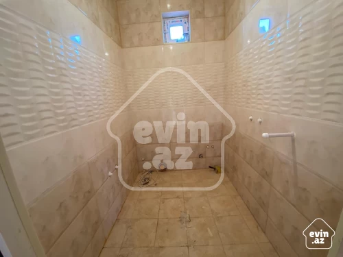 Satılır Ev/villa
                                                140 m²,
                                                Memar Əcəmi m/s  (24/26)