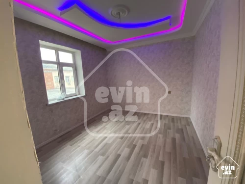 Satılır Ev/villa
                                                160 m²,
                                                Memar Əcəmi m/s  (16/22)