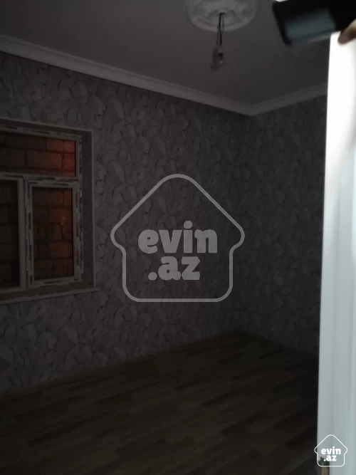For sale House / villa
                                                70 m²,
                                                Khirdalan ş.
 (7/11)