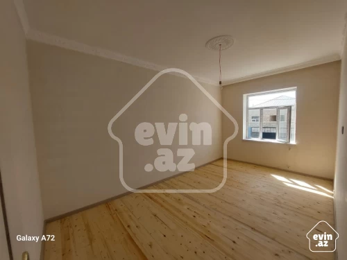 Satılır Ev/villa
                                                90 m²,
                                                Binə  (8/10)