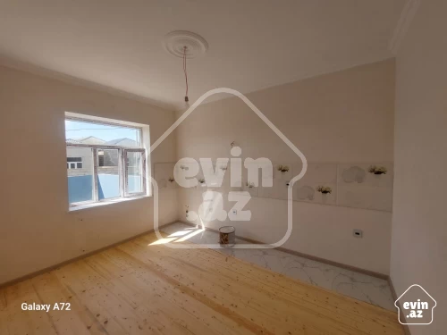 Satılır Ev/villa
                                                90 m²,
                                                Binə  (7/10)