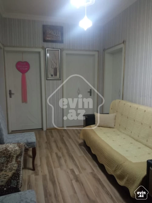 Satılır Ev/villa
                                                90 m²,
                                                Sumqayıt ş.
 (17/17)