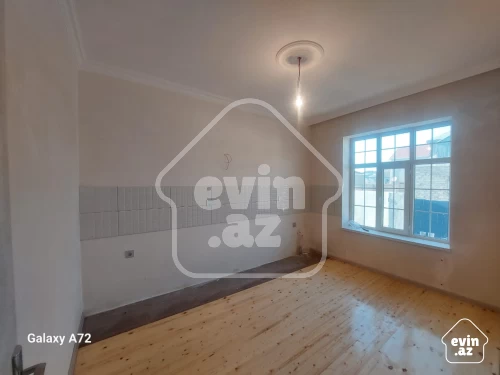 Satılır Ev/villa
                                                90 m²,
                                                Binə  (5/10)